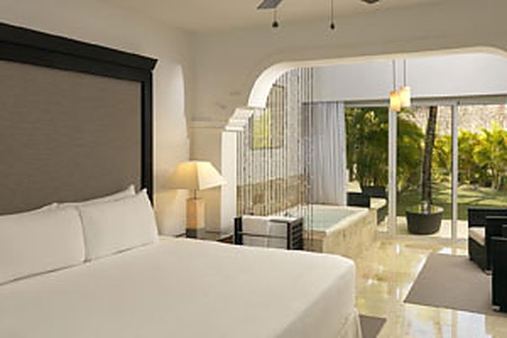 The Level Suite Beachside